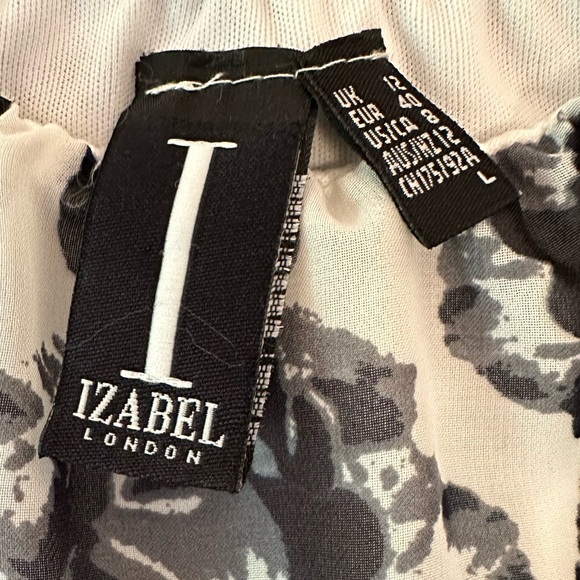 Sleeveless Blouson Blouse - Picture 4 of 5